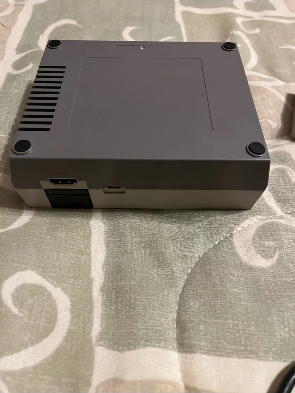 Nintendo NES Classic Edition Mini Console Built-In Games 2 Controllers HDMI